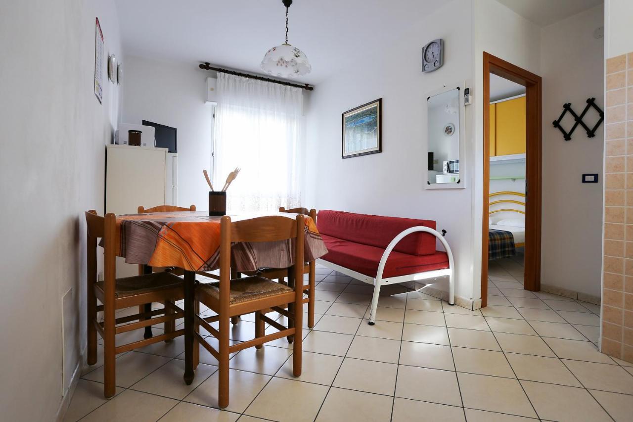 Residence La Pigna Rosolina Mare Bagian luar foto