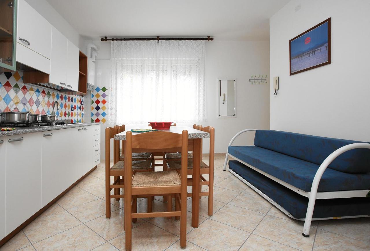Residence La Pigna Rosolina Mare Bagian luar foto