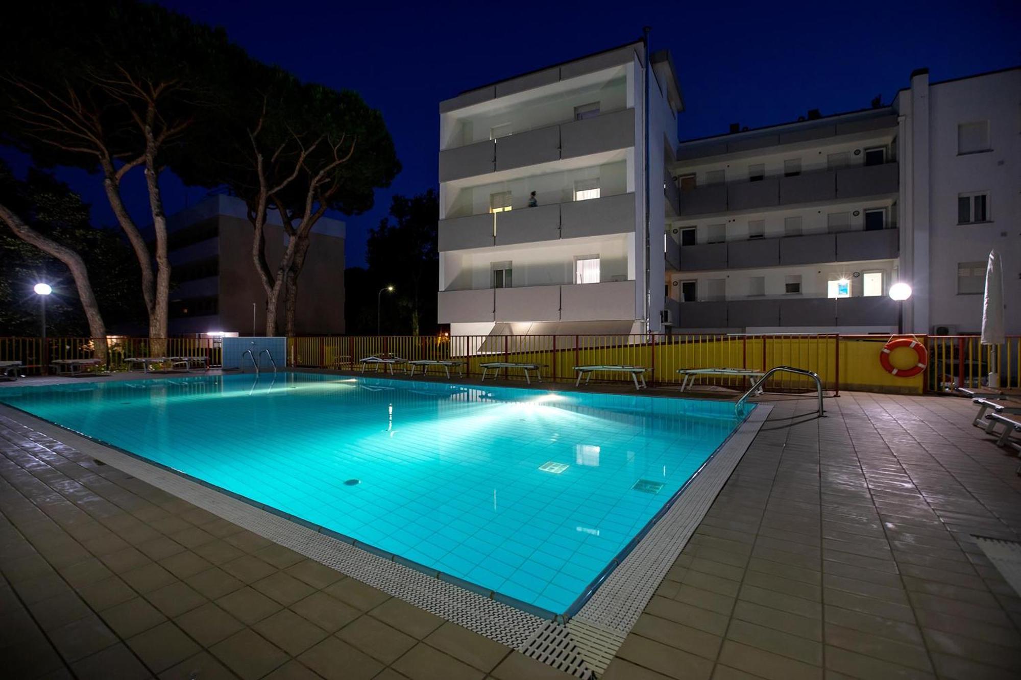 Residence La Pigna Rosolina Mare Bagian luar foto